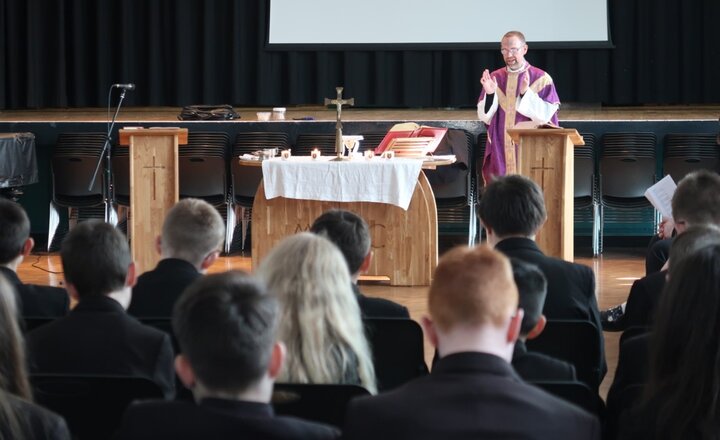 Image of Ash Wednesday Mass